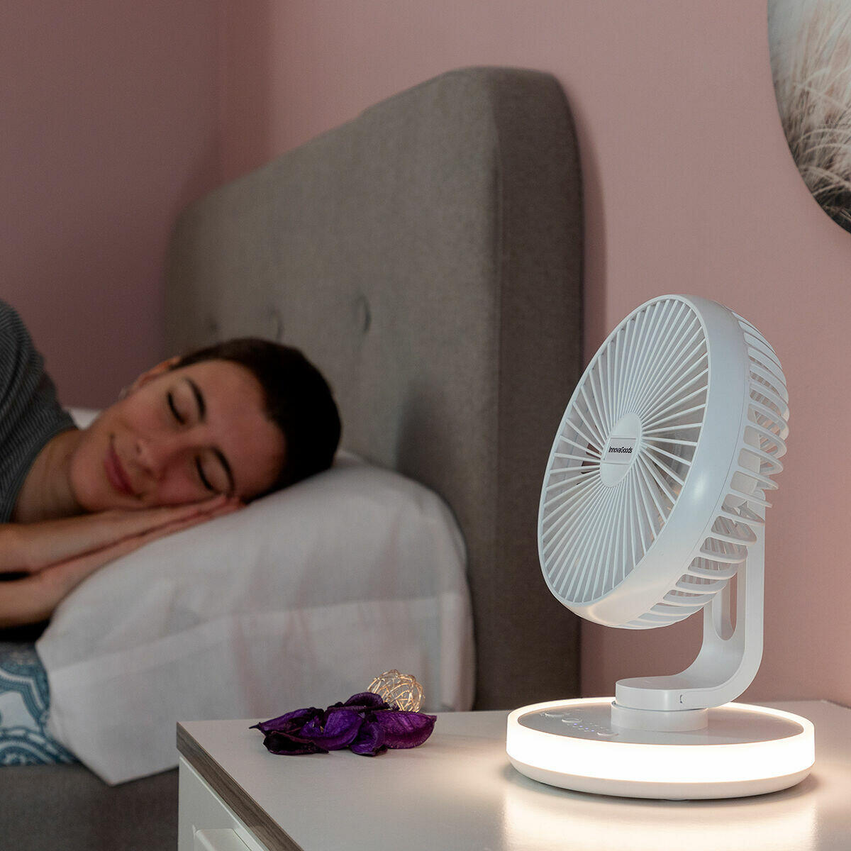 ViralWind – Ventilador Recargable con LED